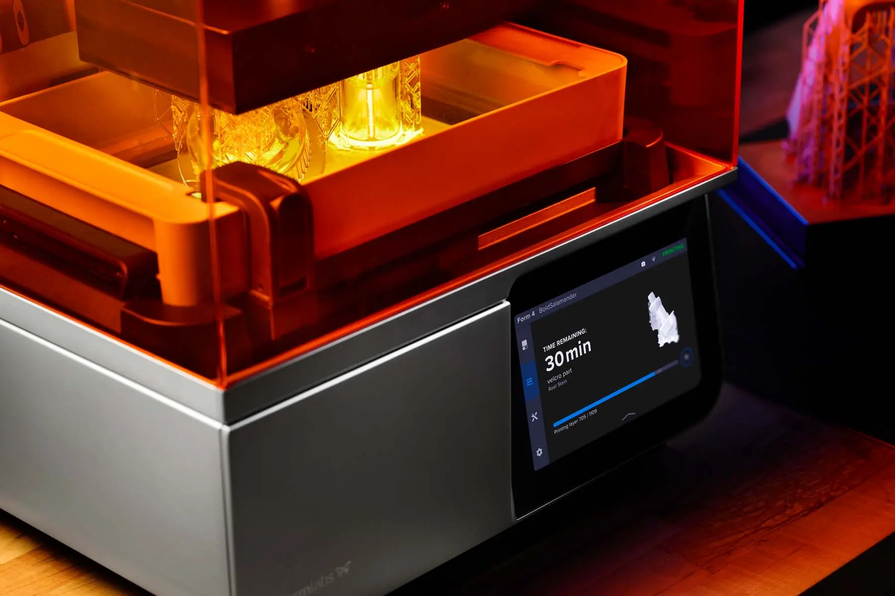 Formlabs Drucker während des Druckprozesses