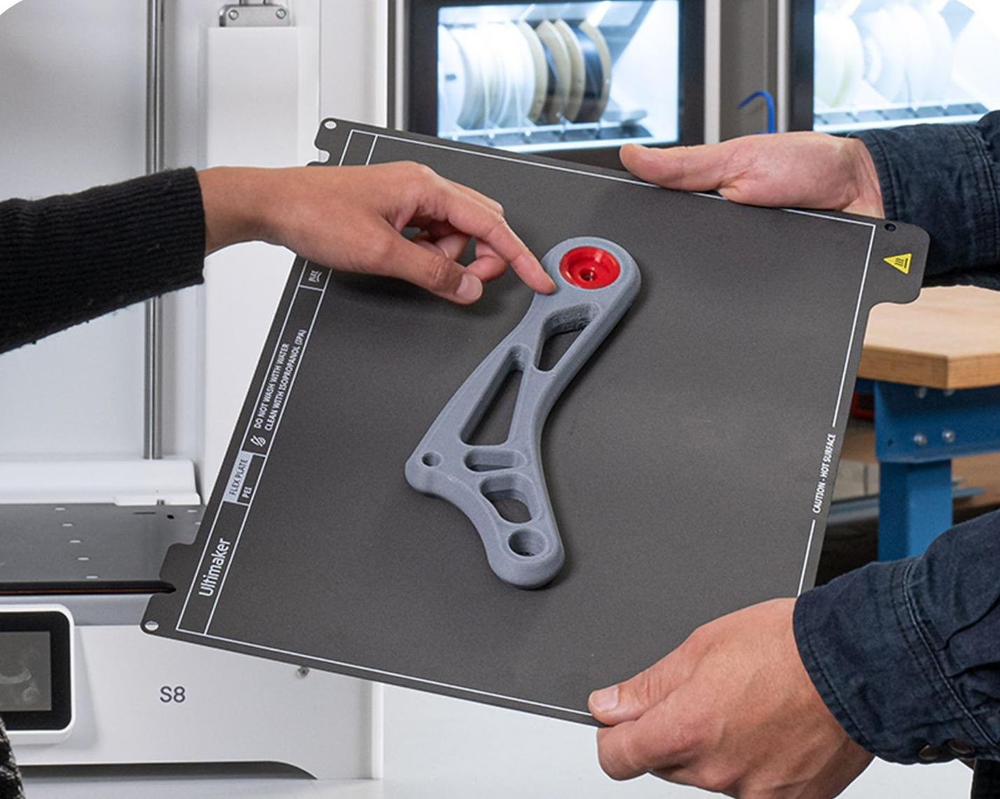 3D gedruckters Bauteil auf einer Buildplate