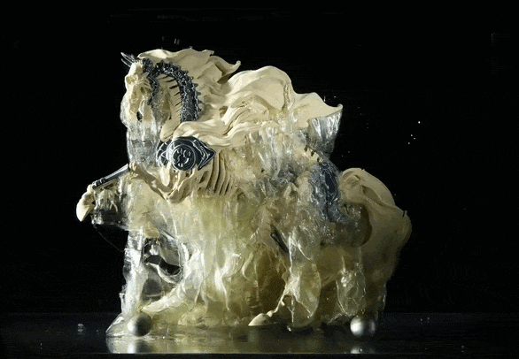 Wasserlösliches Supportmaterial löst sich im Wasser auf